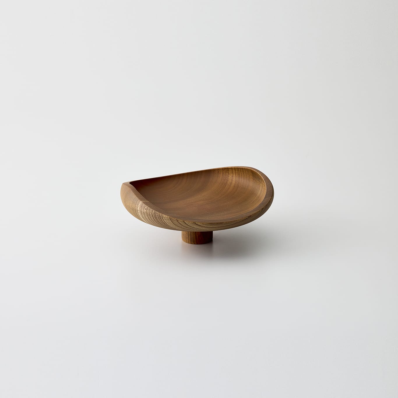 AEKA Object<br>Footed Flat Bowl（L）