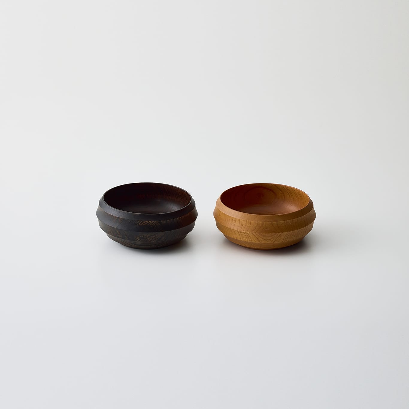 こすけ様　新品　陶器　陶芸作家　オフホワイトのリムBOWL2個　44 4514882634285_d7adef5cde1448b0