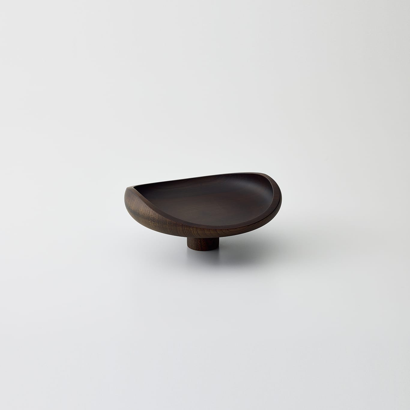 AEKA Object<br>Footed Flat Bowl（L）